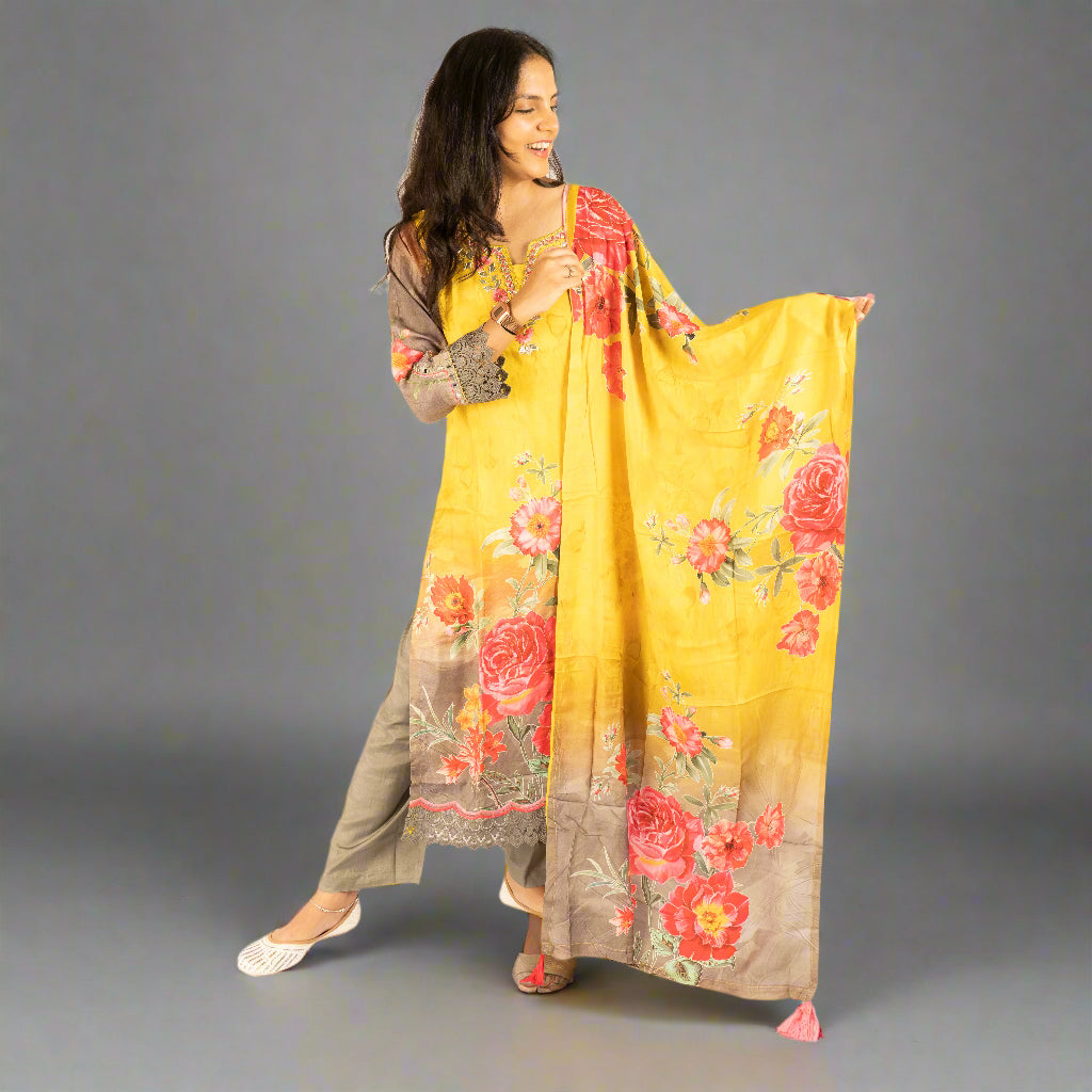 Gotapati work crepe kurti set