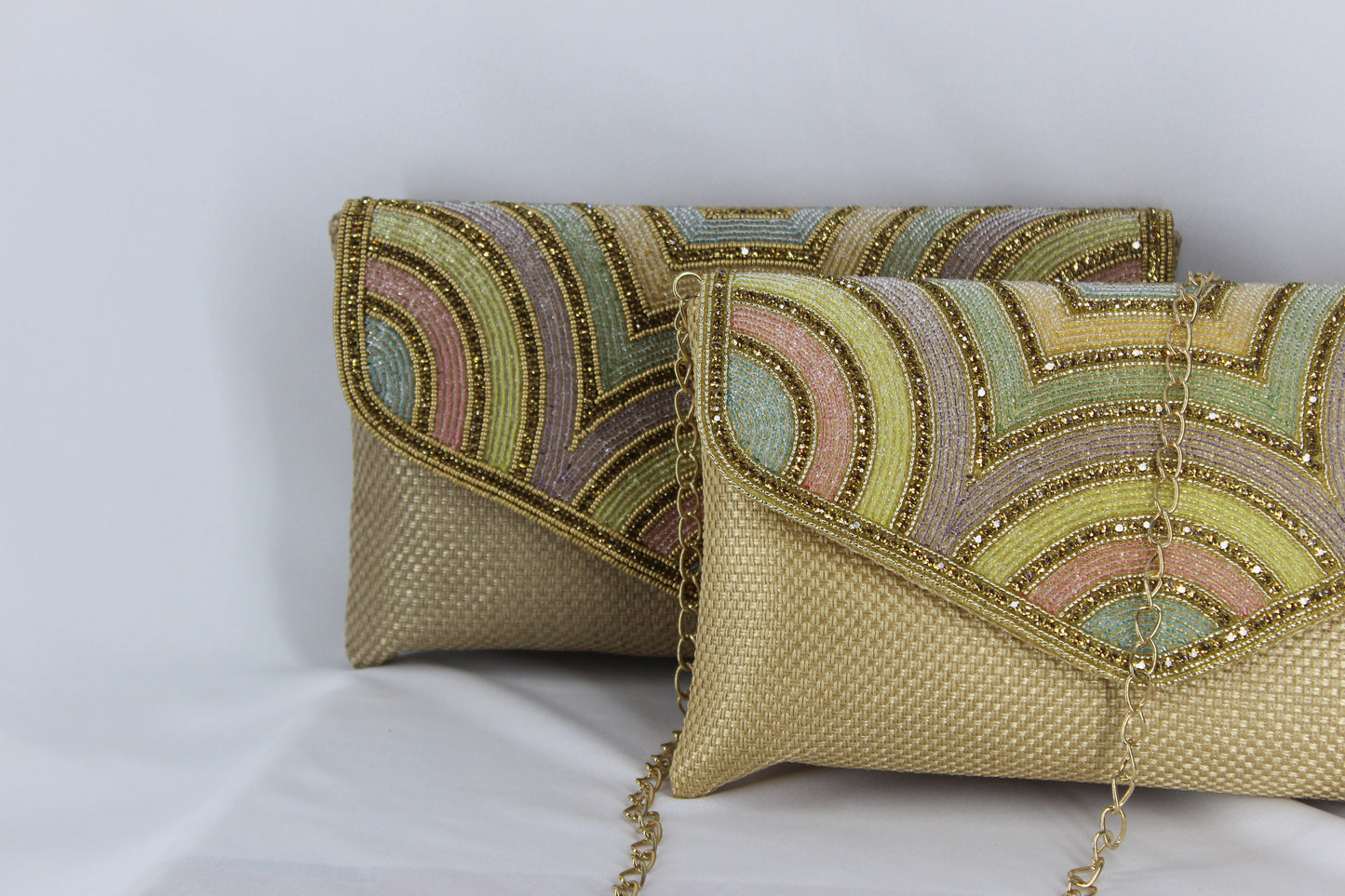 Jute clutch with sling