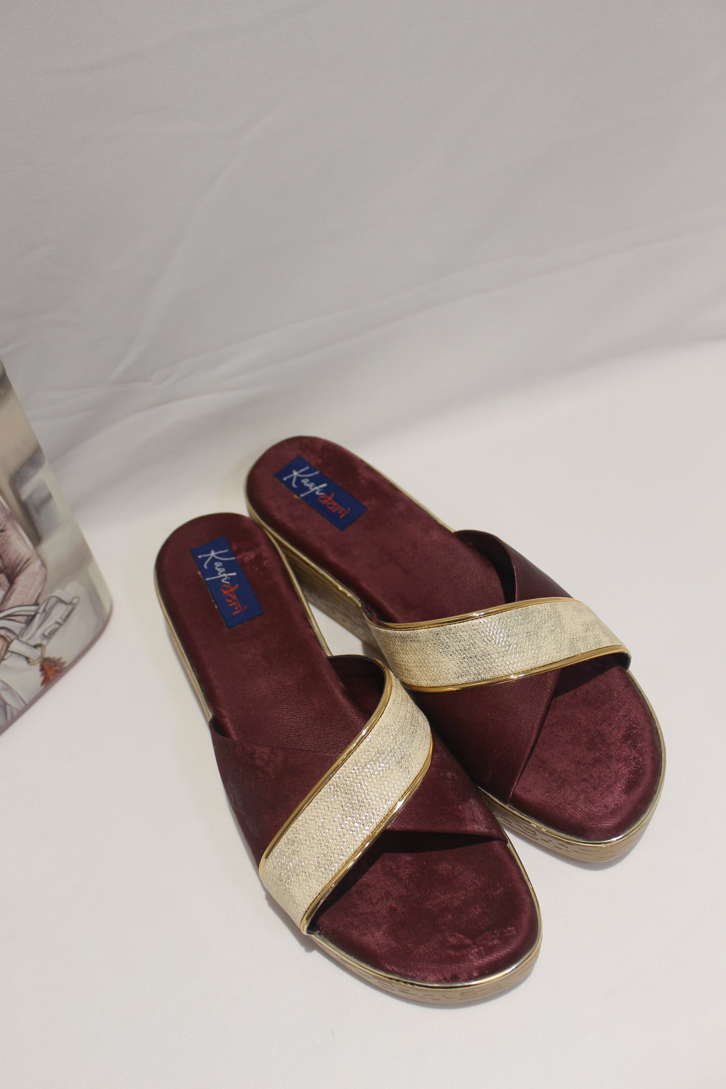 Maroon casual wedges
