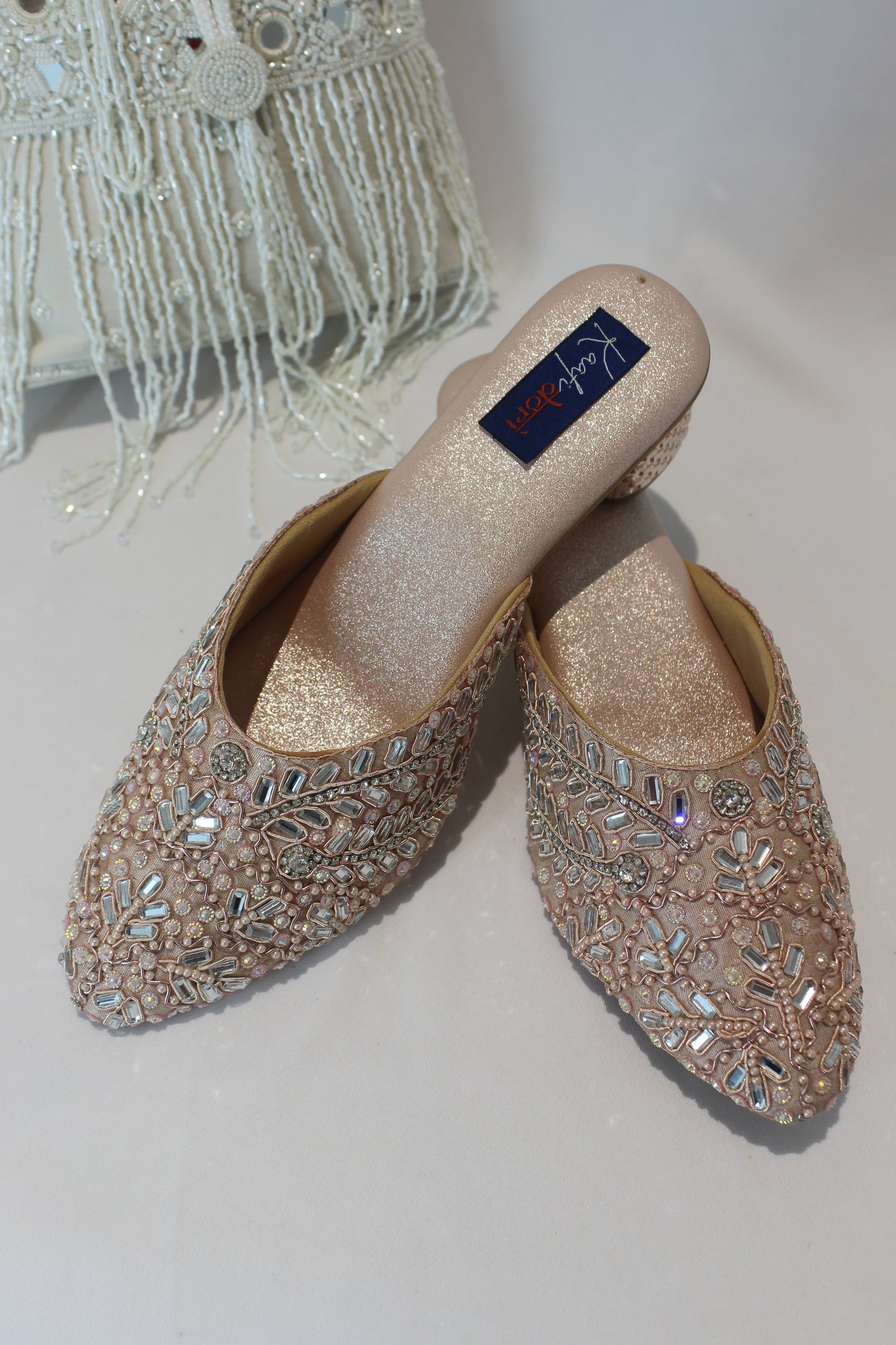 Classic Rose Gold Mojri